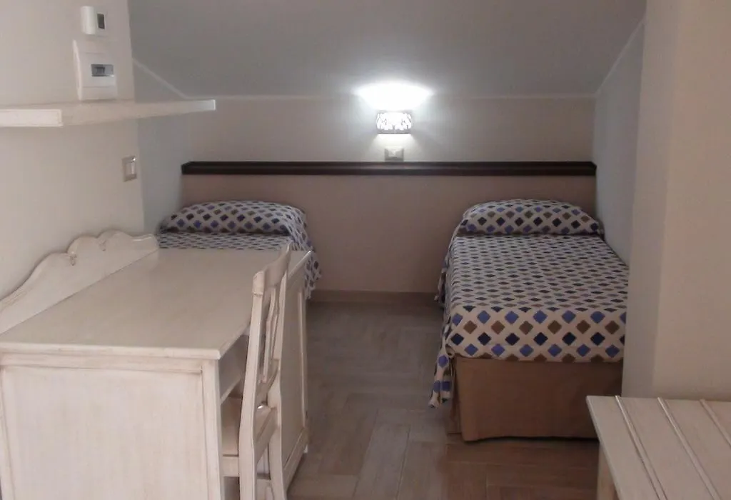 B&B Lo Scoiattolo del Pollino-1